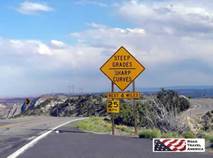 Pentes raides et courbes nettes ... sur The Hogsback sur Utah Byway 12