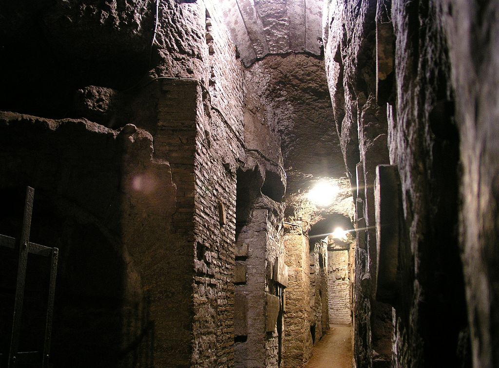 Catacombes au sud du quartier de Testaccio-Ostiense � Rome - Photo de Dnalor_01